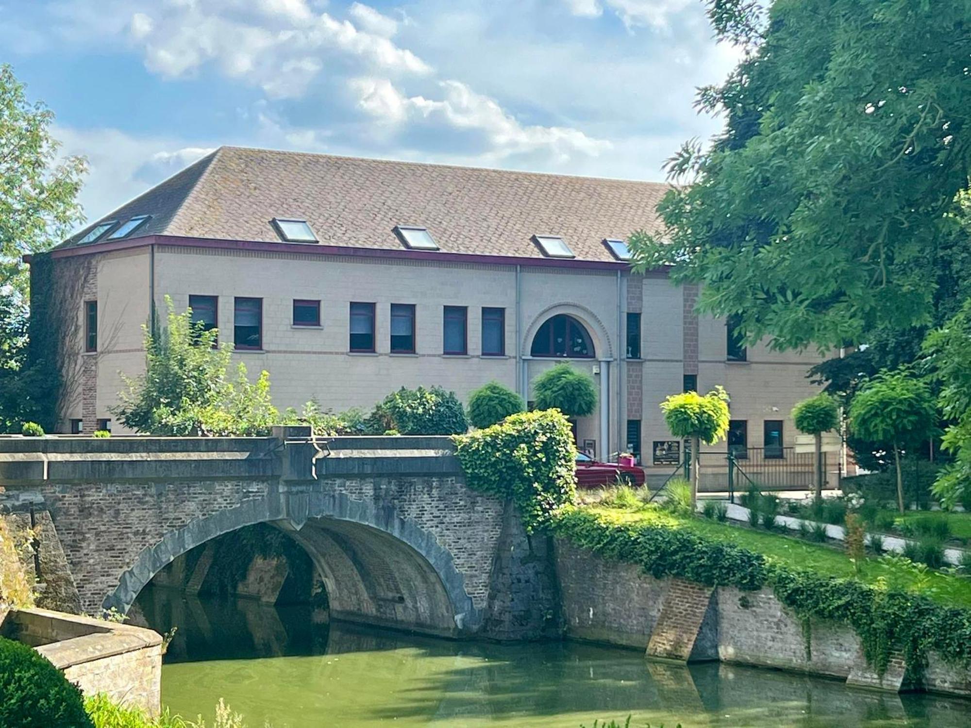 Haras Des Chartreux Hotel Estaimbourg Exterior photo